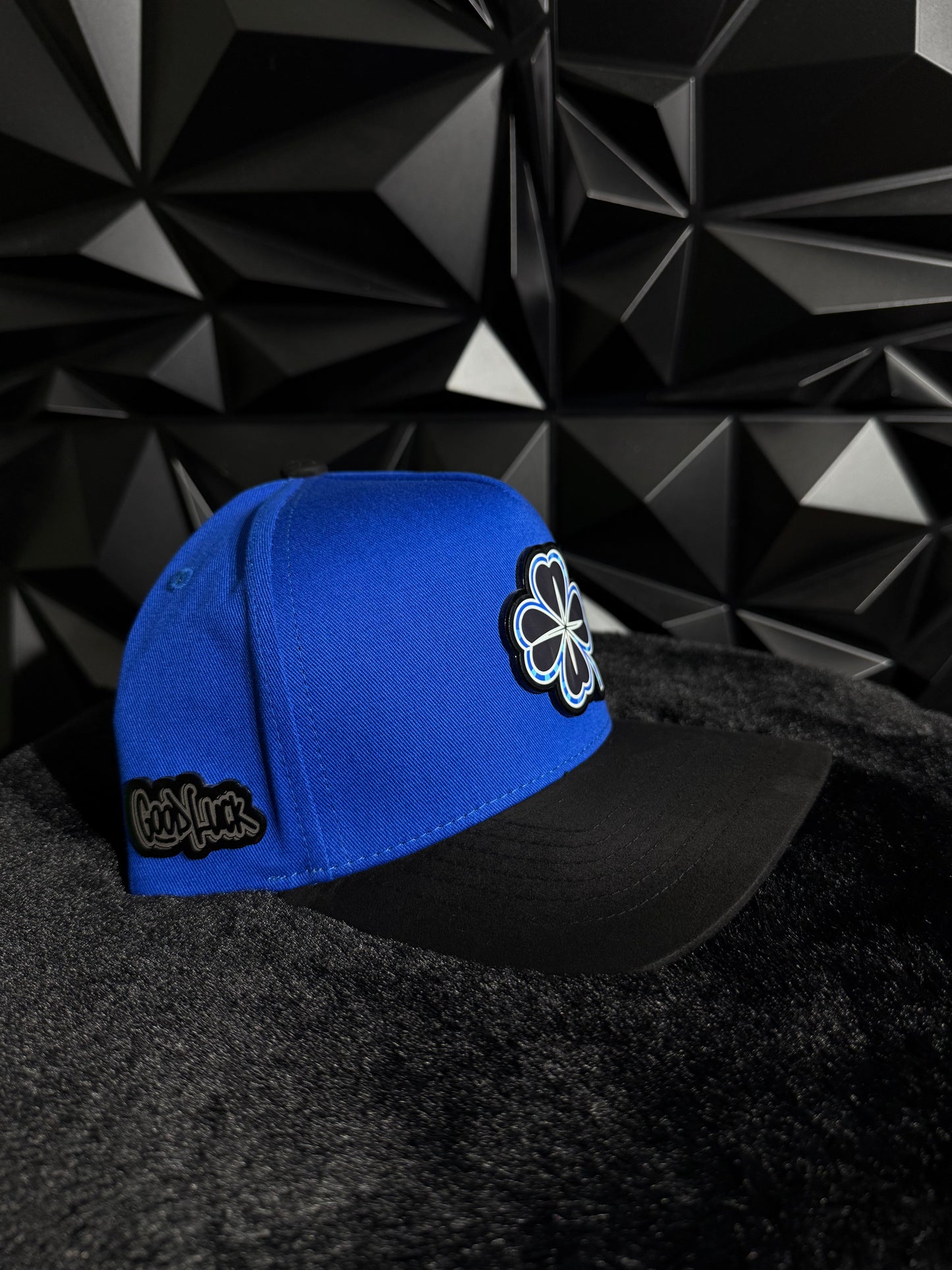 TREBOL AZUL
